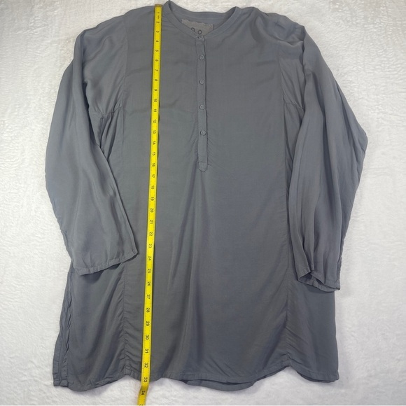 Pete & Greta Johnny Was Lightweight Gray Henley Tunic Top Women's Medium - Picture 5 of 9